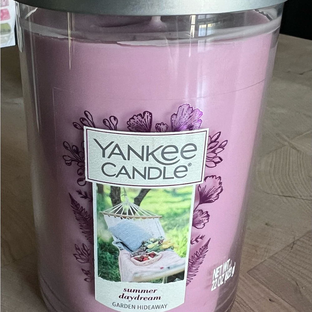 Yankee Candle - Summer Daydream - Garden Hideaway